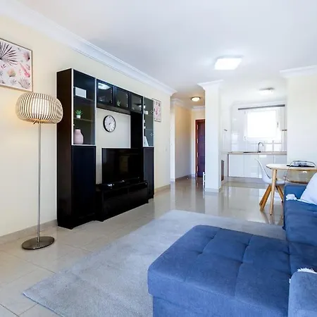 Magic Garden And Ocean View Apartment